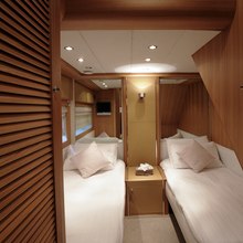 Sula Yacht 