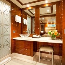 Coco Veinte Yacht Guest Bathroom