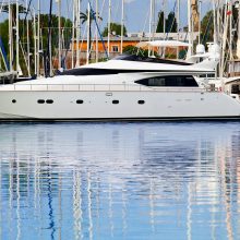 Yakos Yacht 