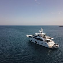 5th Element Yacht 
