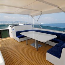 Providence Yacht Flybridge