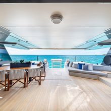 Bad Mutha Yacht 