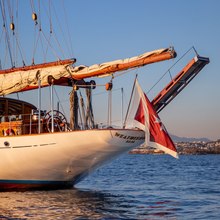 Weatherbird Yacht 