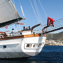 Surreya Yacht 