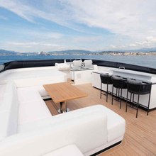 X One Yacht 