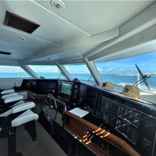 Rogue Yacht 