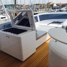 Bivac Yacht 