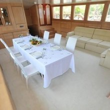 Brothers Yacht 
