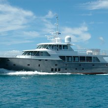 Black Pearl Yacht 
