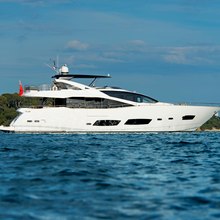 Twenty-Eight Yacht 