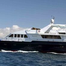 Oh Que Luna Yacht 
