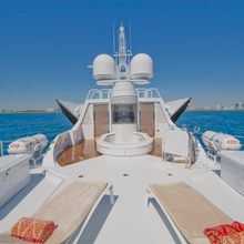 Dezeo Yacht Sundeck