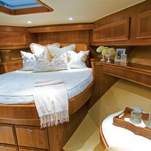 Sullivan Bay Yacht 