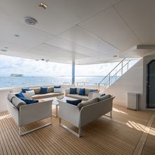 Aqua Life Yacht 