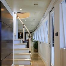 Empress Yacht 