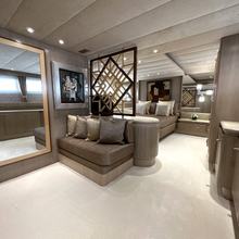 Cheetah Moon Yacht 