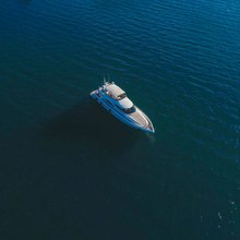 Viva Lola Yacht 