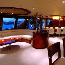 Seafaris Yacht Mid Deck Lounge & Dining