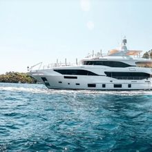 Bella Vita Yacht 