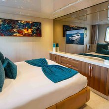 Notorious Yacht 