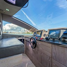 Seaduction Yacht 