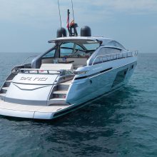 Dr No Yacht 
