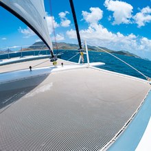 Dolcevitacat Yacht 
