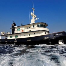 Mastiff Yacht 