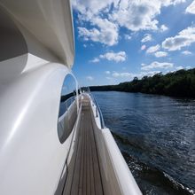 Intervention Yacht 