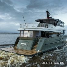 Moss Yacht 