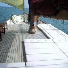 Southern Cross Yacht 