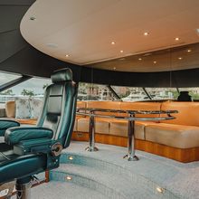 La Lady Yacht 