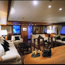 Nibani Yacht Salon