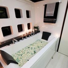Mulan Yacht 