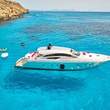 Legendary Yacht 