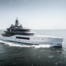 Pangea Yacht 