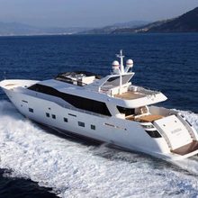 Aurora Yacht 