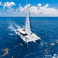 Dolcevitacat Yacht 
