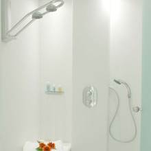 Elegant 007 Yacht Guest Stateroom - Shower