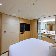 Aqua Life Yacht 
