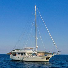 Freedom Yacht 