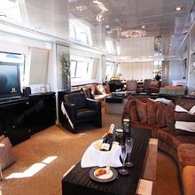Illusions Yacht 