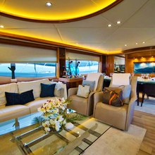 YCM 105 Yacht 