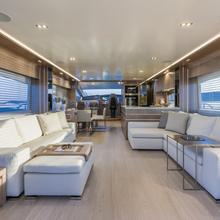 Dolly Yacht 