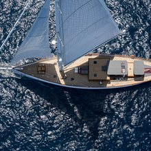 Uriel Yacht 