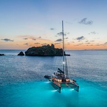 Dolcevitacat Yacht 