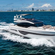 Cocoon Yacht 