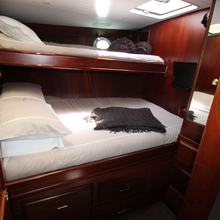 Yonder Star Yacht 