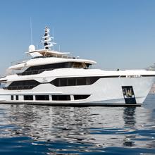 Elza Yacht 