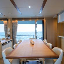 Aqua Life Yacht 